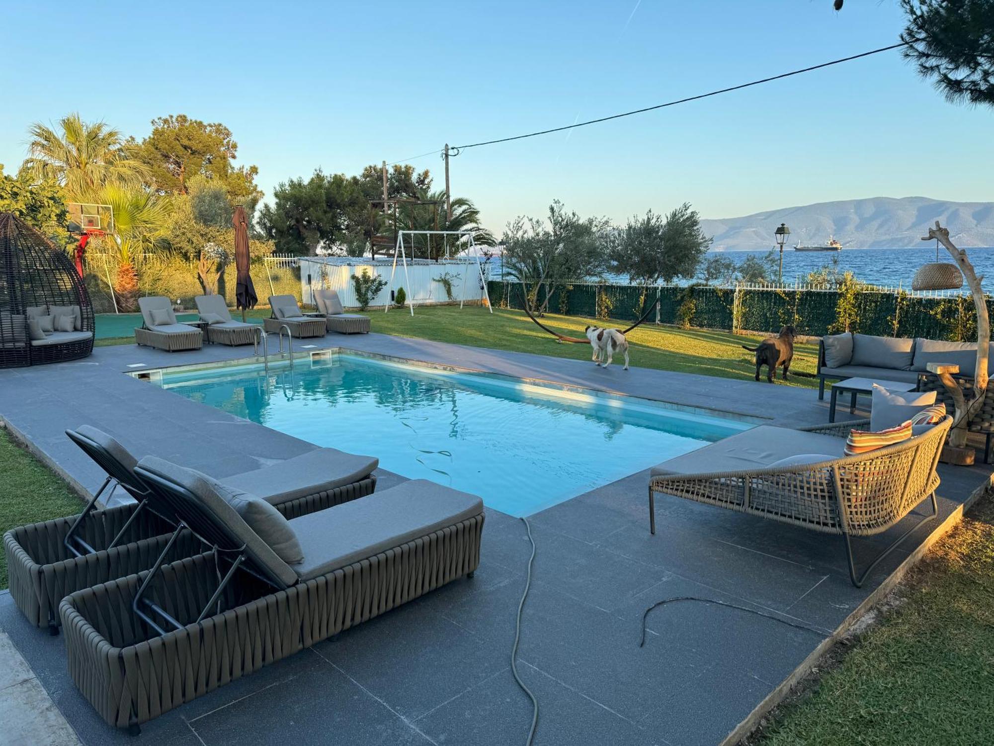 Zoza Luxury Villa Isthmia By The Sea With Private Pool Kalamáki Kültér fotó